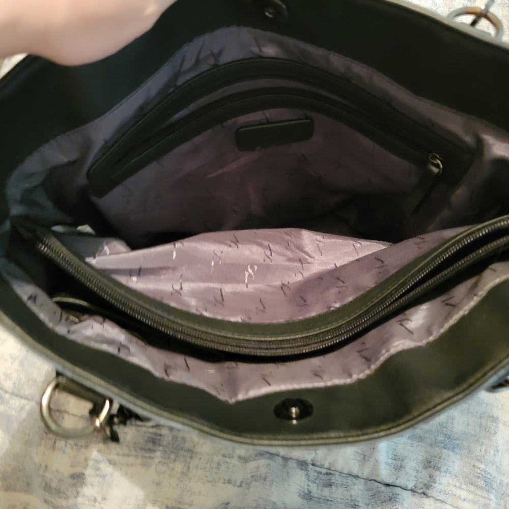 Purse - Picture 3 of 4
